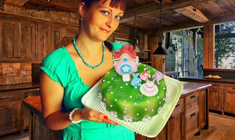 Меня зовут Наталья, я мастер в Тортилия, делаю тортики на заказ в Казани